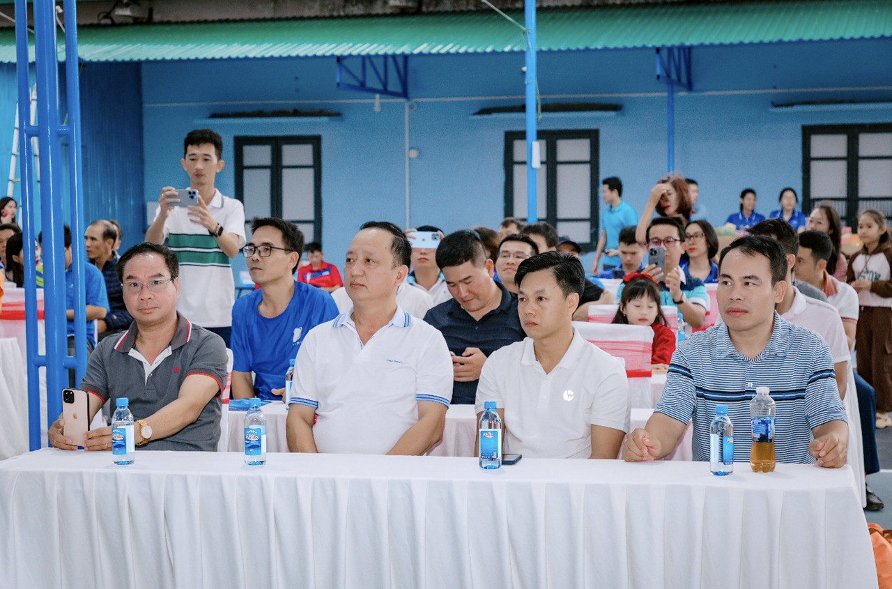 Ra mắt Câu lạc bộ Pickleball VNPT Đắk Lắk