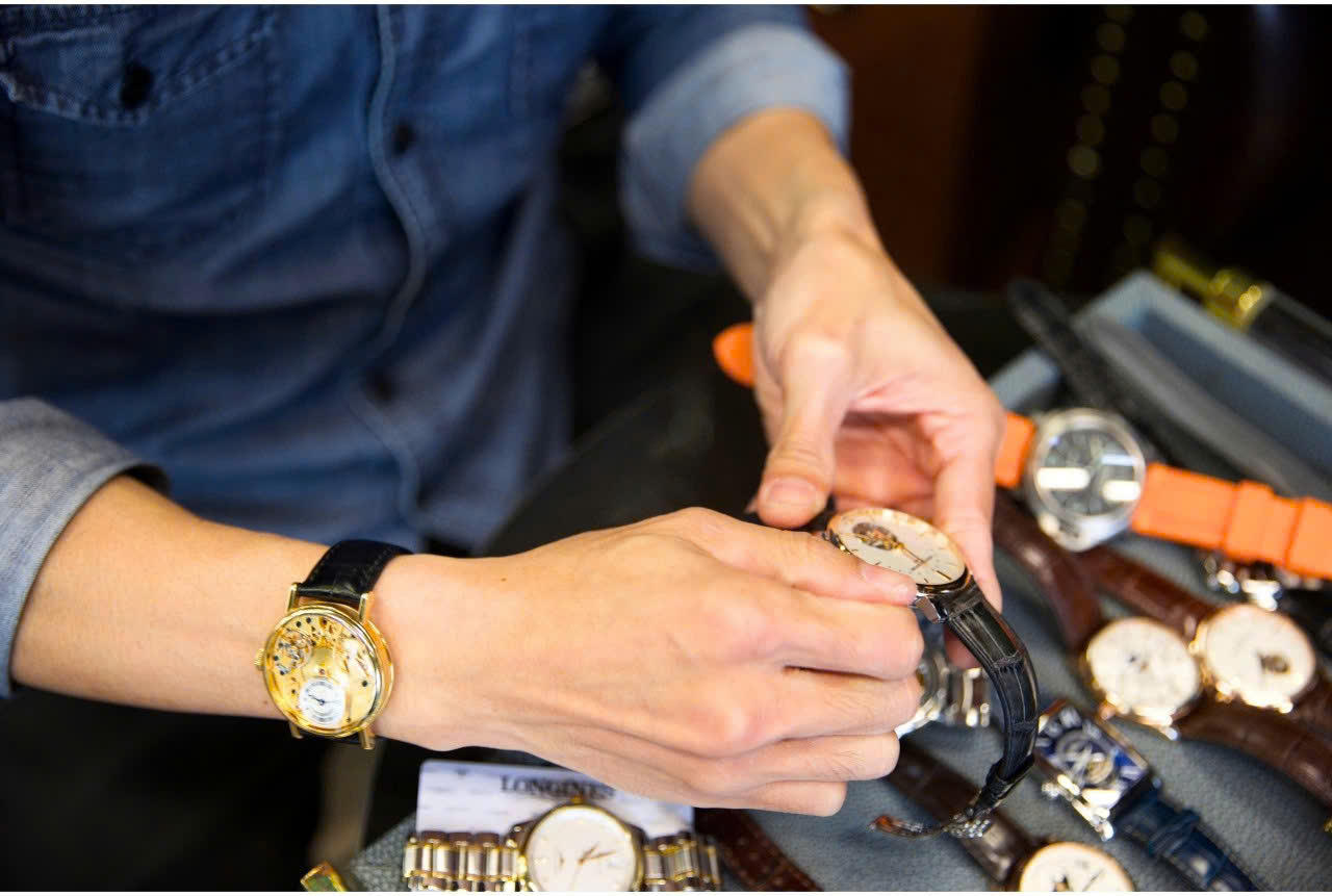 Ông chủ đồng hồ Minh Triệu: Biến đam mê thành sự nghiệp