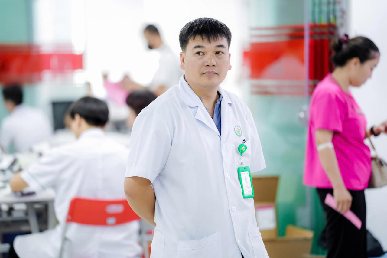 Bệnh viện Hữu Nghị Việt Đức tiếp nhận hơn 200.000 ml máu từ chương trình 'Trái tim Thiên Khôi'