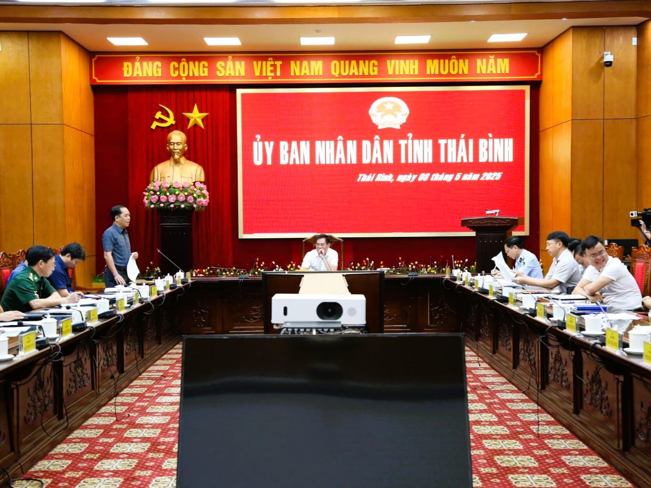 Hàng giả, thực phẩm kém chất lượng tràn lan, các địa phương siết chặt kiểm tra, bảo vệ người tiêu dùng 