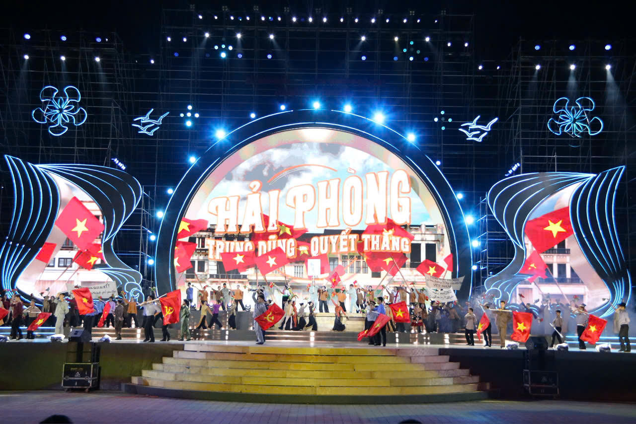 Hải Phòng sẵn sàng cho đêm hội '70 năm niềm tin và khát vọng vươn mình'