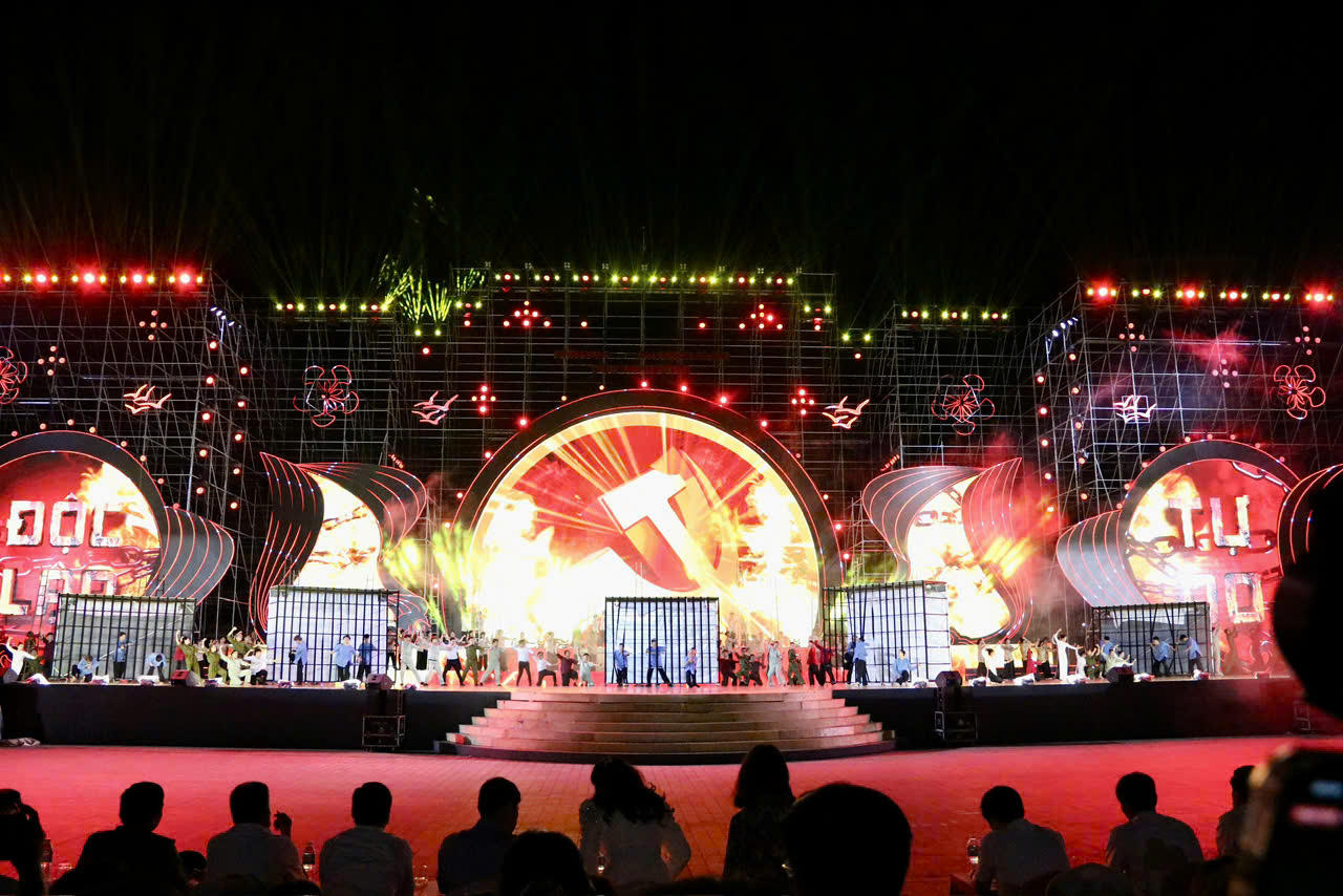 Hải Phòng sẵn sàng cho đêm hội '70 năm niềm tin và khát vọng vươn mình'