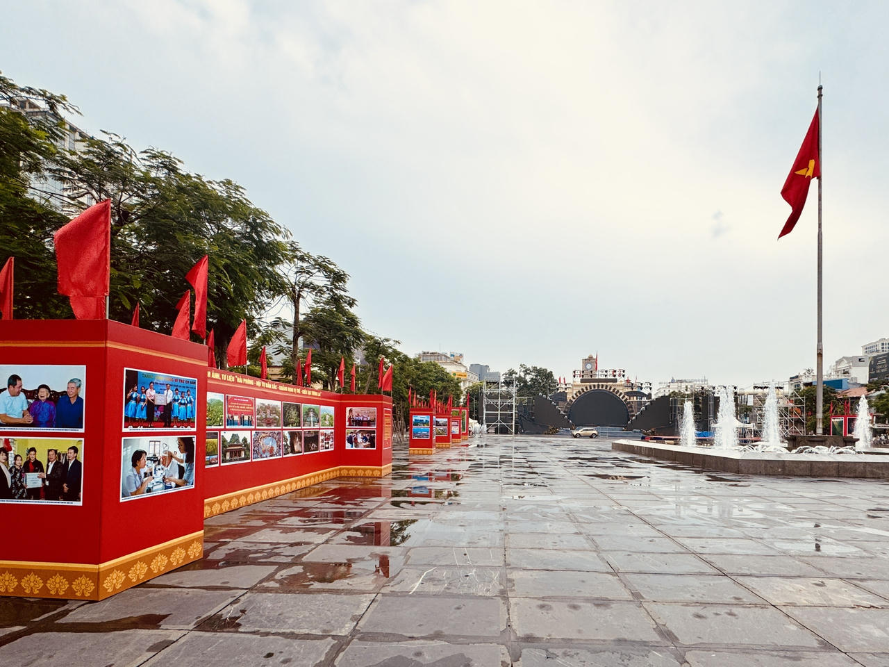 Người dân Hải Phòng – Hải Dương lắng đọng trong kỳ vọng và tự hào trước giờ phút lịch sử