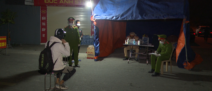 Những "tấm lá chắn" nơi tuyến đầu chống dịch