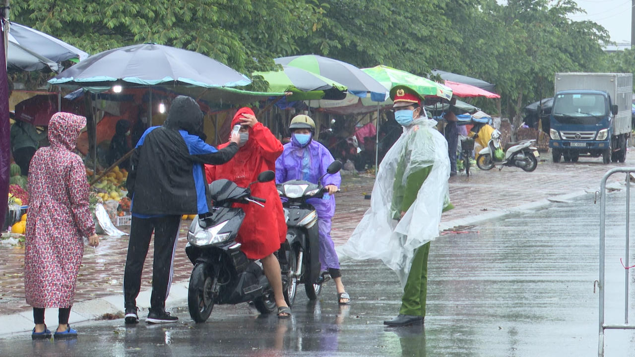 Công an tỉnh Hải Dương nâng cao cảnh giác, chủ động đối phó với tình hình dịch bệnh
