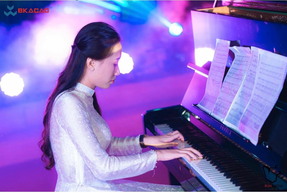 Chương trình quốc tế Học viện Công nghệ BKACAD – Nơi ươm mầm tài năng Công nghệ