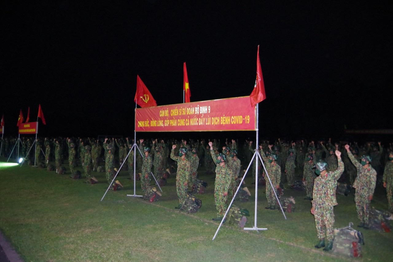 Sư đoàn 9 xuất quân, tiến vào vùng tâm dịch hỗ trợ đẩy lùi dịch bệnh COVID-19