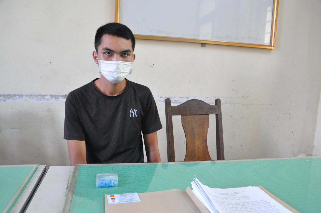Bắt giữ đối tượng mua bán trái phép chất ma túy