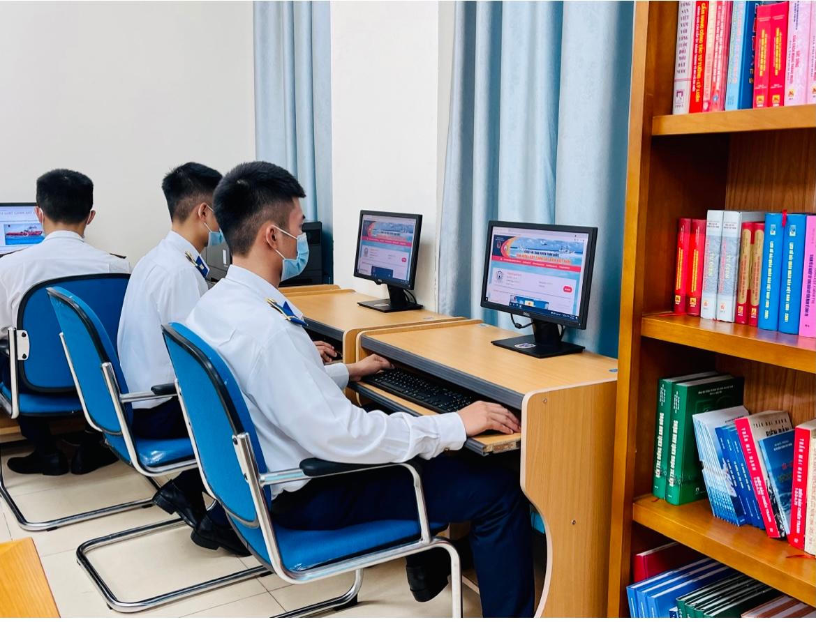 33 cá nhân đạt giải thưởng trong đợt thi Tuần 1 Cuộc thi “Tìm hiểu Luật Cảnh sát biển Việt Nam”