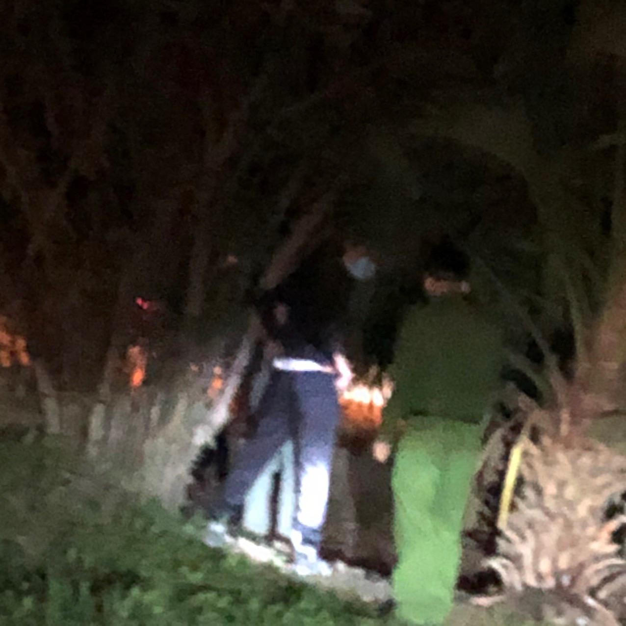 Phát hiện hai đối tượng mua bán dâm ngay bên đường