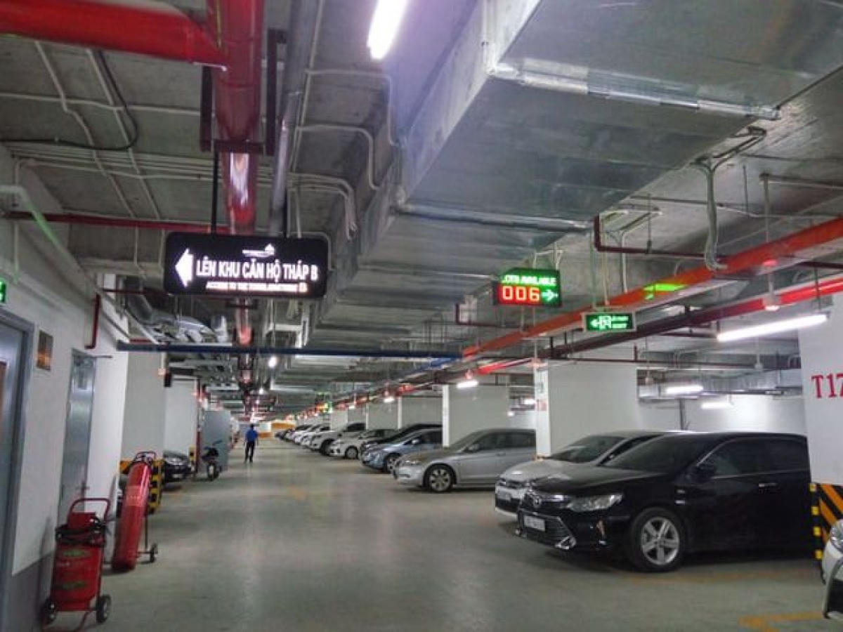 Không cấp phép xây dựng cho chung cư không đủ chỗ đỗ xe: Đừng để quy định trên giấy