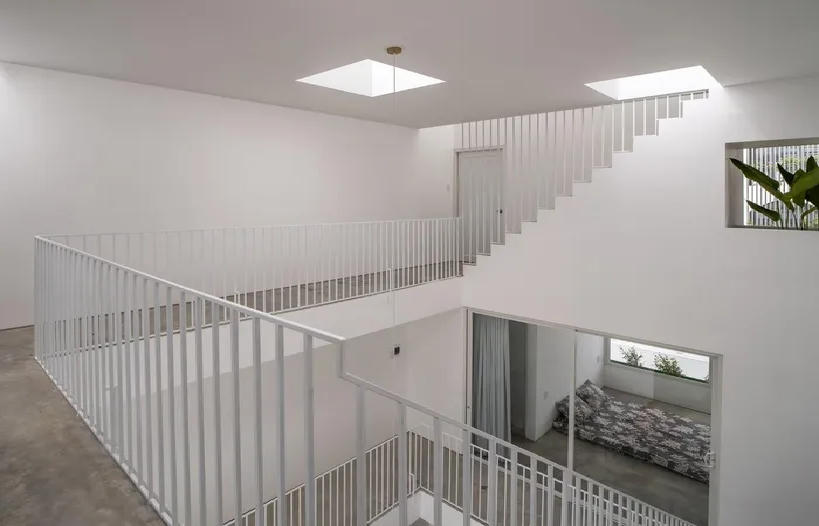 Nhà Đà Nẵng như sàn catwalk đẹp lộng lẫy trên báo ngoại