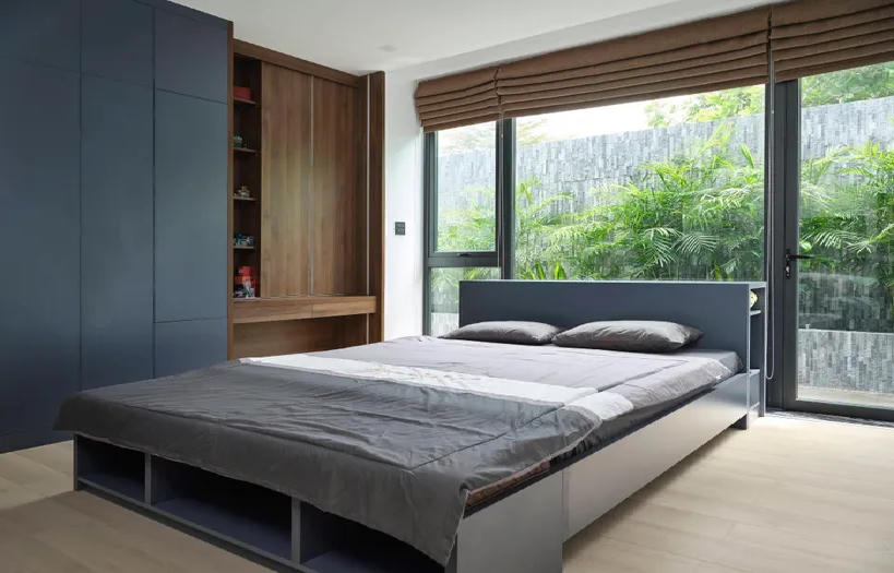 Nhà 3 tầng gây thương nhớ với 'khu vườn trên mây'