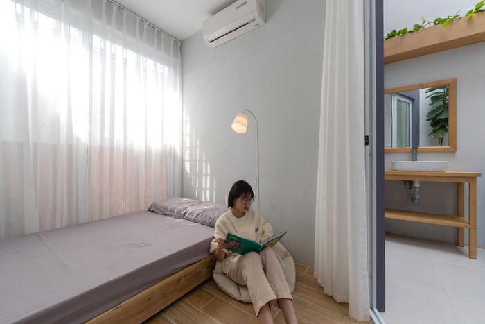 'Lột xác' nhà cũ 20 năm thành không gian sống 'chill' cho nàng độc thân