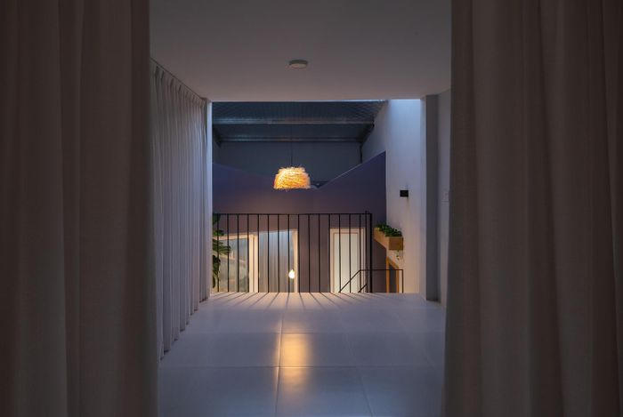 'Lột xác' nhà cũ 20 năm thành không gian sống 'chill' cho nàng độc thân