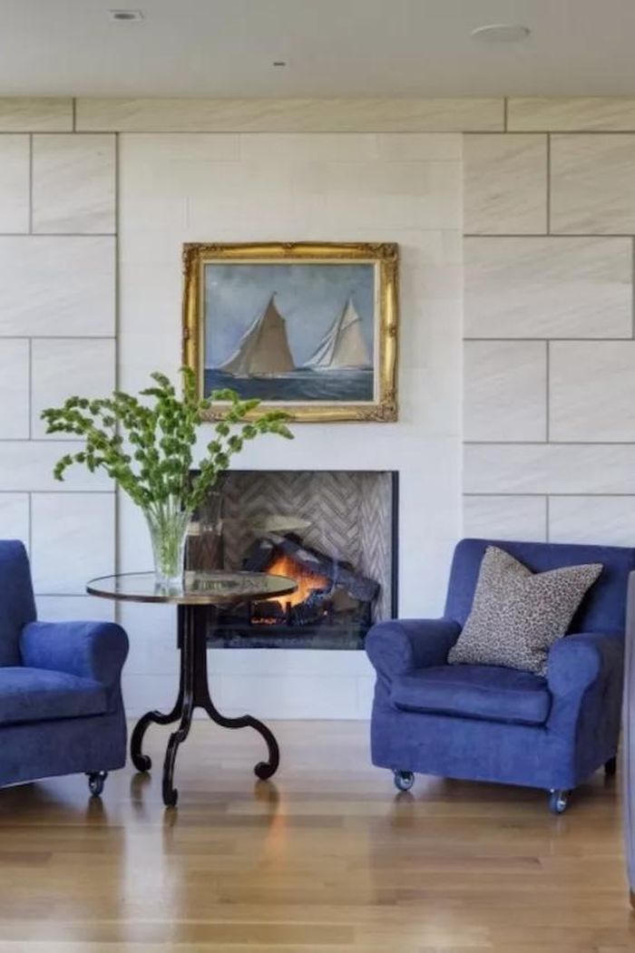 Kết hợp tranh cổ điển vào không gian hiện đại