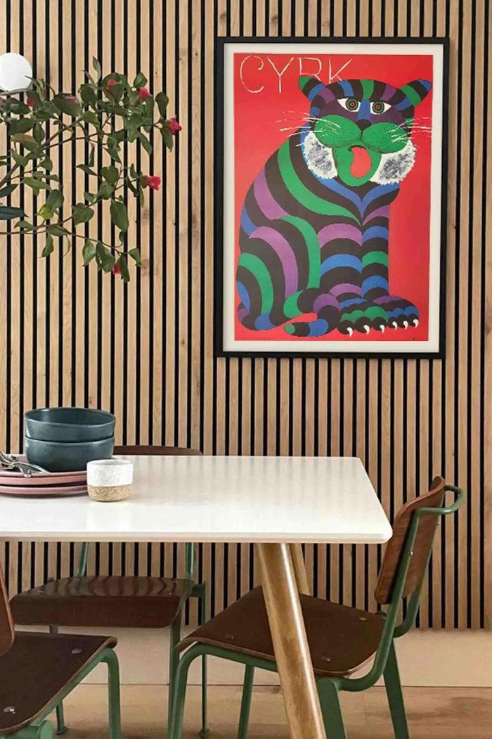 Kết hợp tranh cổ điển vào không gian hiện đại