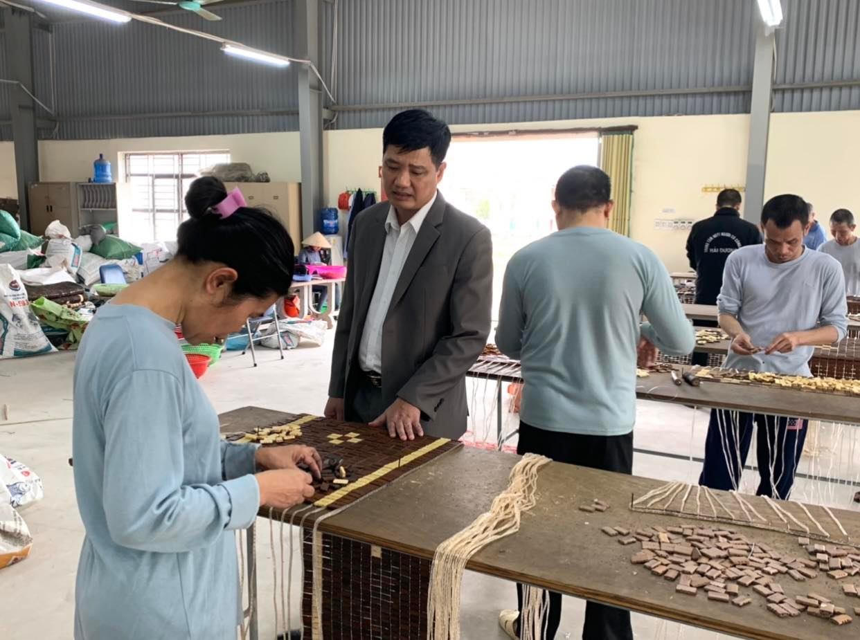 Những người cống hiến lặng thầm tại Trung tâm nuôi dưỡng tâm thần người có công và xã hội 