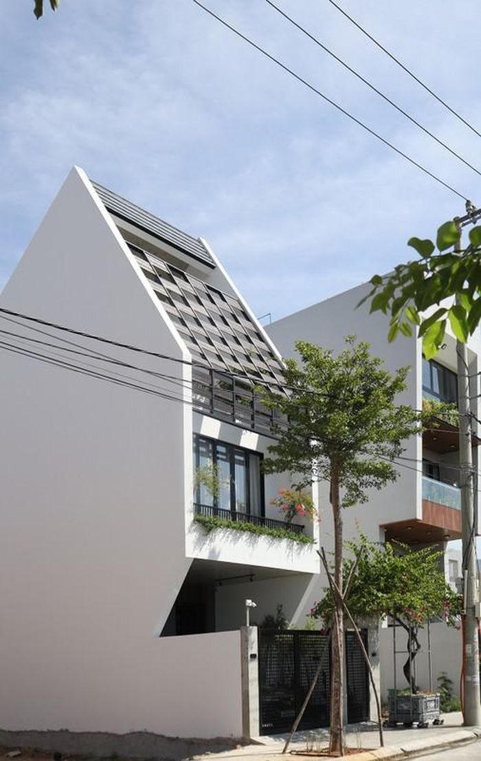 Tò mò ngôi nhà 'không mái', mát quanh năm ở Đà Nẵng