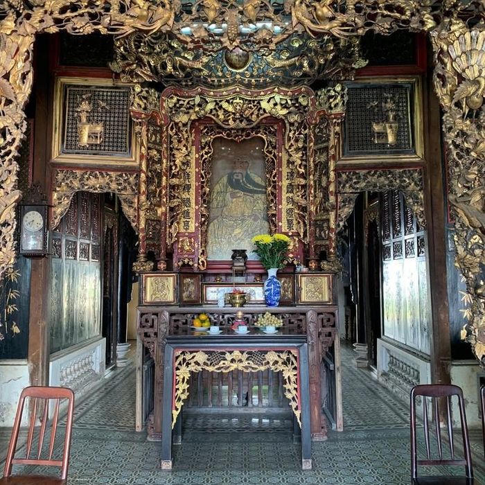 Bí ẩn trong ngôi nhà cổ độc đáo bậc nhất vùng Nam Bộ