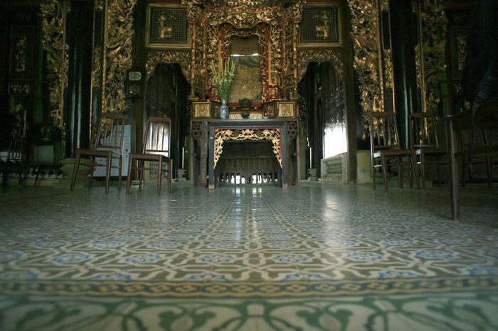 Bí ẩn trong ngôi nhà cổ độc đáo bậc nhất vùng Nam Bộ