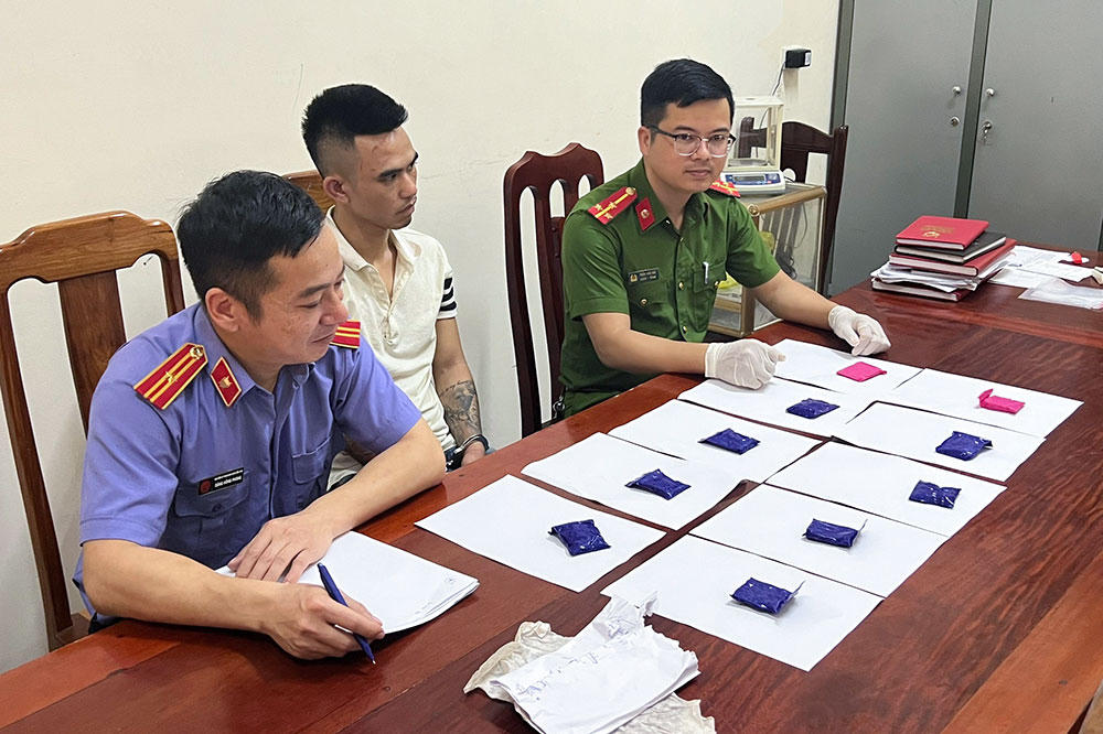 Cảnh sát biển triệt phá đường dây mua bán, vận chuyển ma túy số lượng lớn