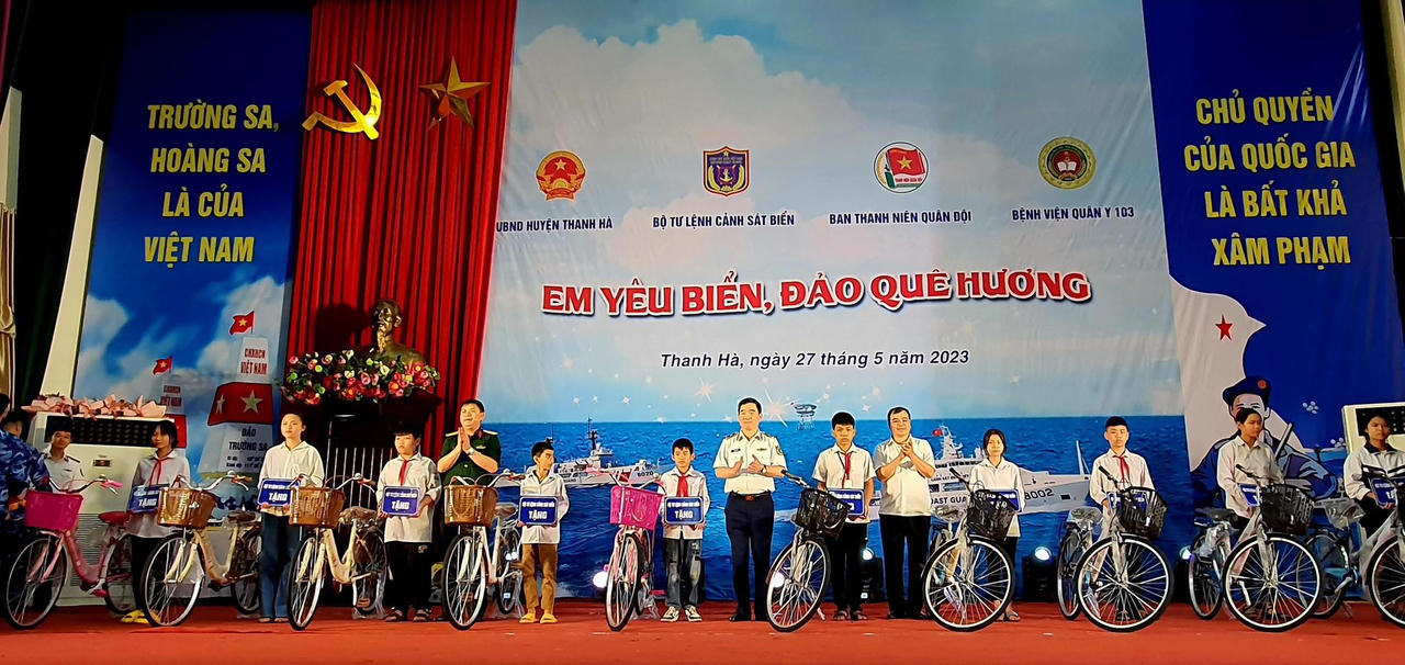 Cảnh sát biển bồi đắp, lan toả tình yêu biển, đảo quê hương cho thế hệ trẻ huyện Thanh Hà