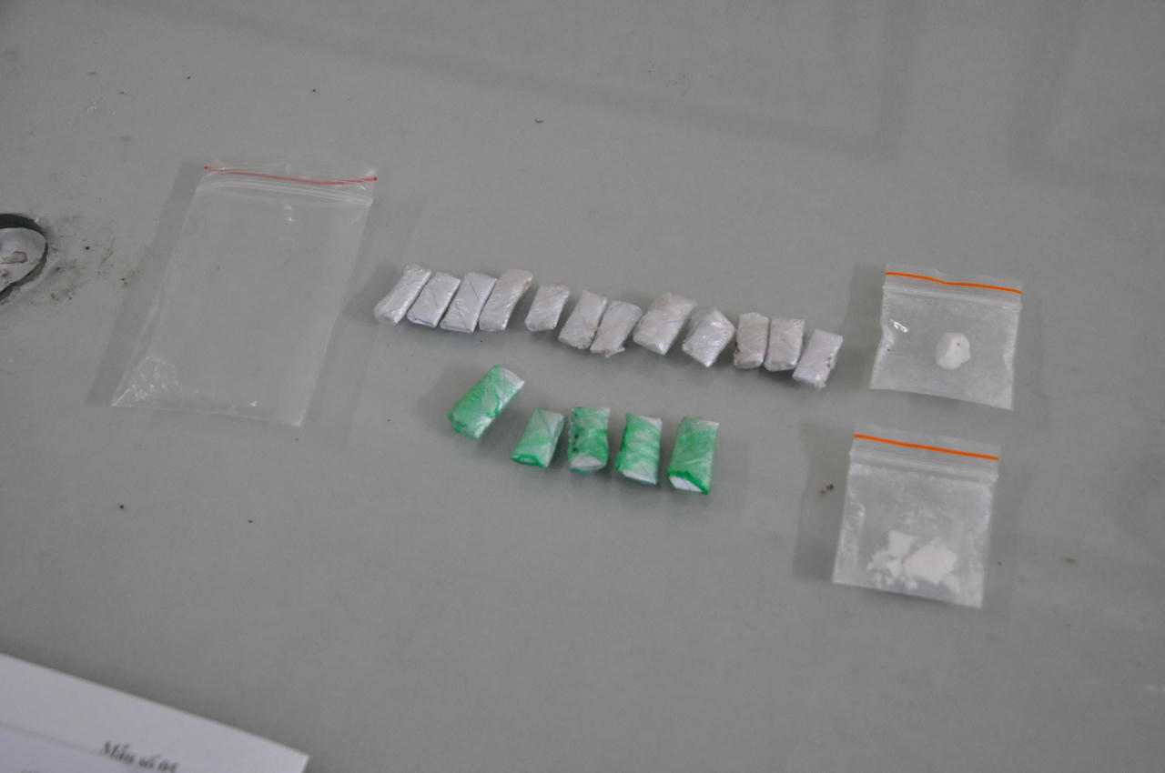 Bắt giữ 2 đối tượng mua bán trái phép chất ma túy từng có tiền án tại Hải Dương