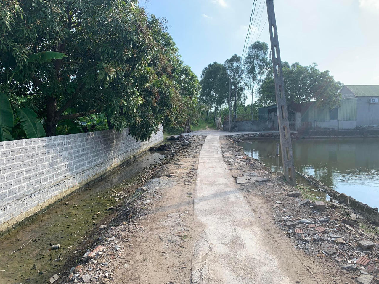 Tứ Kỳ (Hải Dương): Cán bộ thôn ký thoả thuận giao sông lấy tiền 