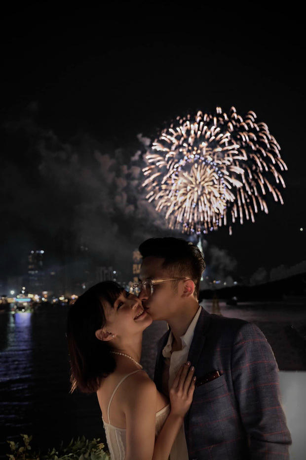  "2020 + 1 (and only)" (Tạm dịch: 2021 và anh, chỉ duy nhất mình anh), Sun Ht viết. - Tin sao Viet - Tin tuc sao Viet - Scandal sao Viet - Tin tuc cua Sao - Tin cua Sao
