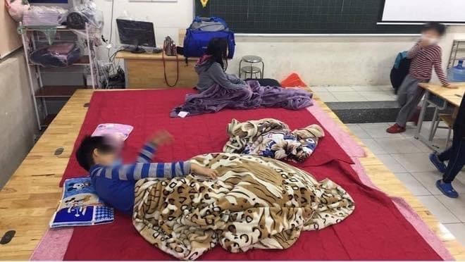 Hình ảnh trong khu cách ly của học sinh tiểu học Xuân Phương