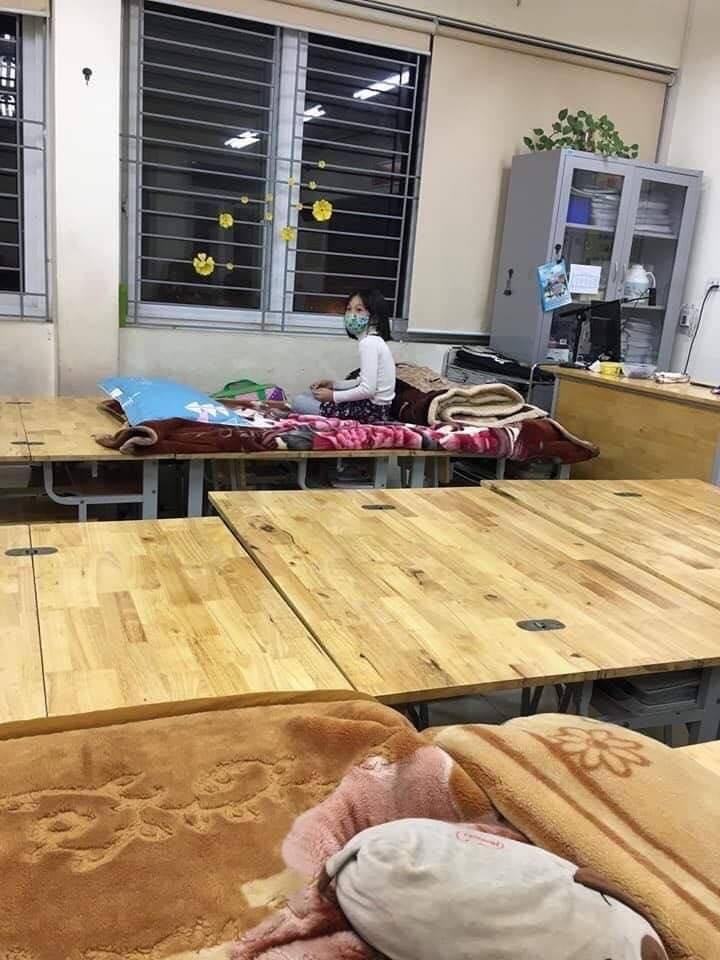 Hình ảnh trong khu cách ly của học sinh tiểu học Xuân Phương