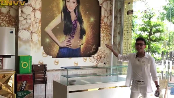 Cuộc sống sung túc của nữ ca sĩ chuyển giới đầu tiên ở Việt Nam