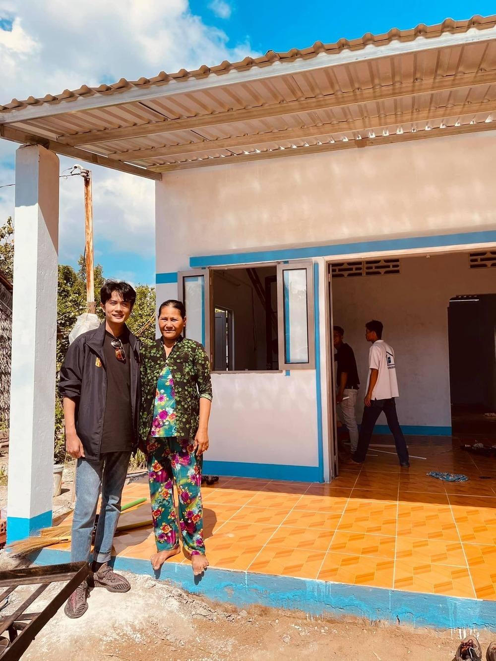 NSƯT Đức Hải lên tiếng hậu ồn ào con nuôi "nghịch dại"; bỏ tiền túi đi xây nhà tình thương, Huỳnh Phương vẫn bị chê trách