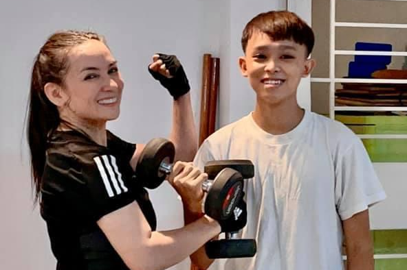 Thủy Tiên lên tiếng khi bị tố 'nói dối' chuyện xây nhà; Lê Giang bức xúc vì bị kéo tên vào drama gia đình với chồng cũ Duy Phương