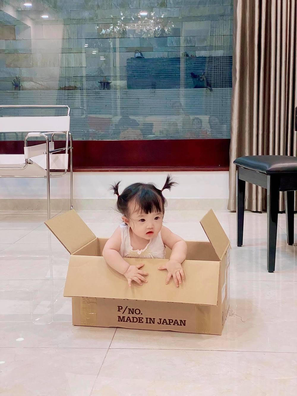 Đông Nhi khoe khoảnh khắc đáng yêu của con gái; Hồng Đào dáng dấp nuột nà ở tuổi 59