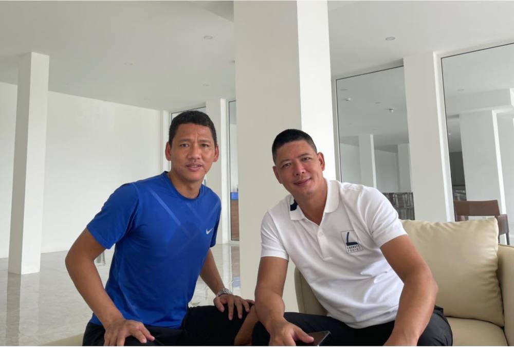 Dàn sao Việt gửi tặng tuyến đầu chống dịch 7.000 chai nước rửa tay; Đan Trường không tranh chấp tài sản sau khi ly hôn vợ doanh nhân