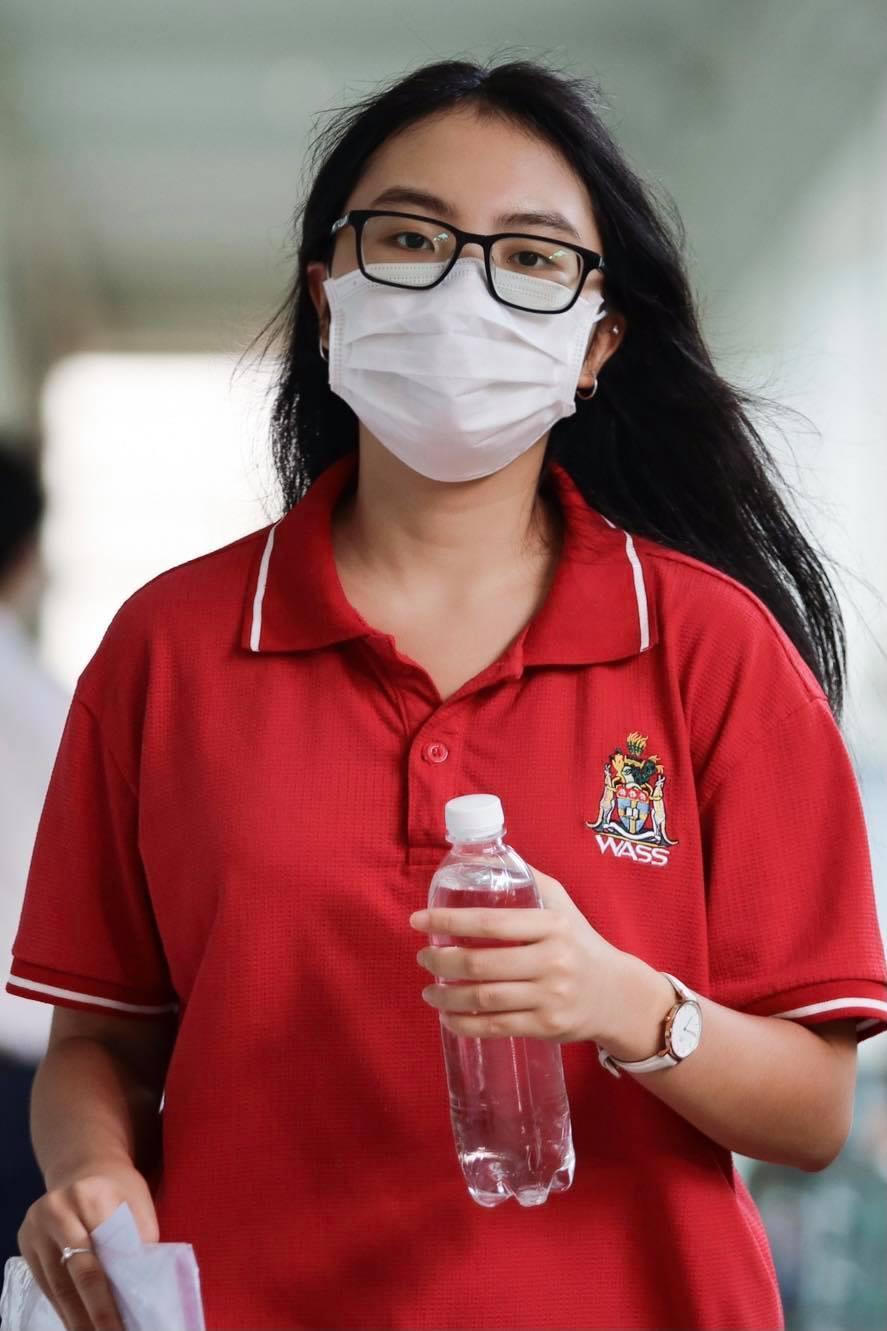 Sau Thúy Nga, NS Kim Tiểu Long bị dọa không dám gặp Kim Ngân; Phương Mỹ Chi hào hứng khoe điểm, Hồ Văn Cường cũng tốt nghiệp THPT