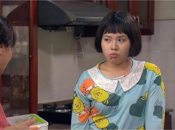 NSƯT Khải Hoàn qua đời; Quang Lê, Như Quỳnh nấu cơm từ thiện, phát quà nhiều xóm nghèo; Ánh Tuyết bật khóc khi bị thế vai