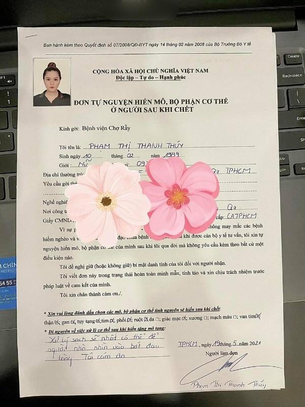 Thúy Nga gửi 200 triệu đồng về nước hỗ trợ người dân; con gái Cường Đô La - Đàm Thu Trang làm từ thiện khi mới 1 tuổi