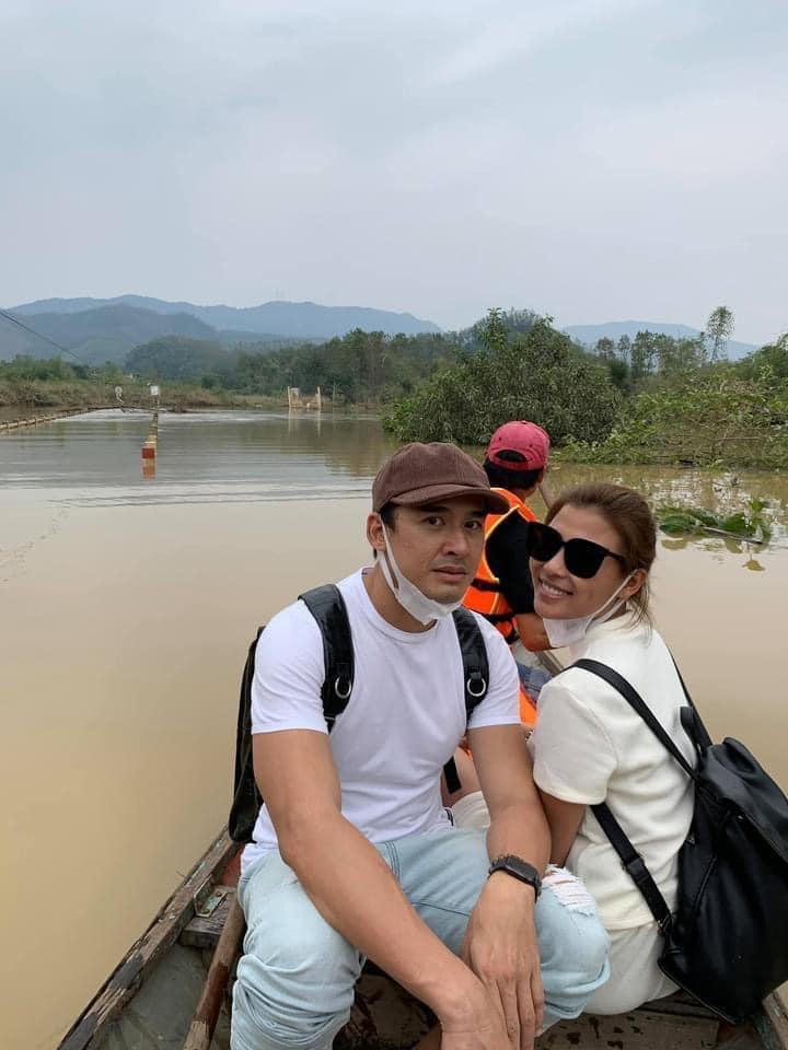 Gia đình Thúy Hạnh về đất liền sau gần 4 tháng kẹt ở Phú Quốc; Thúy Diễm - Lương Thế Thành lên tiếng về ồn ào sao kê