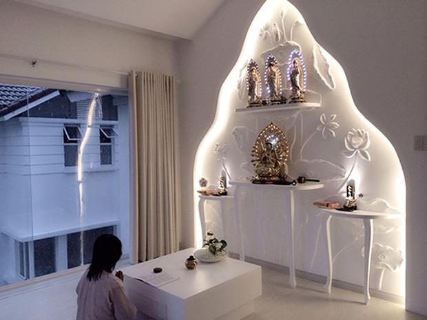 Bạch dinh 22 tỷ đồng của Thuỷ Tiên - Công Vinh trước khi bị phá bỏ 