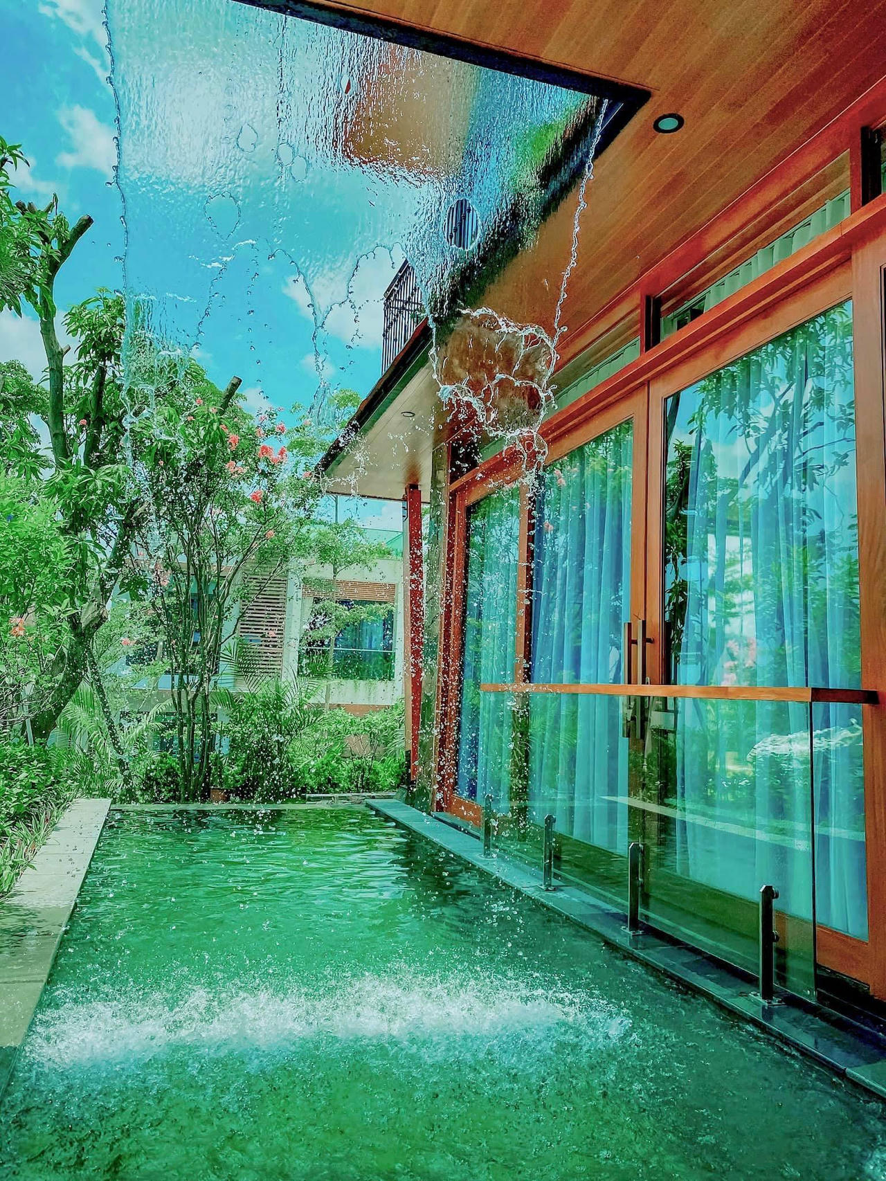 “Ốc đảo” xanh mướt rộng 250m2 ở Vĩnh Phúc của bà mẹ 2 con