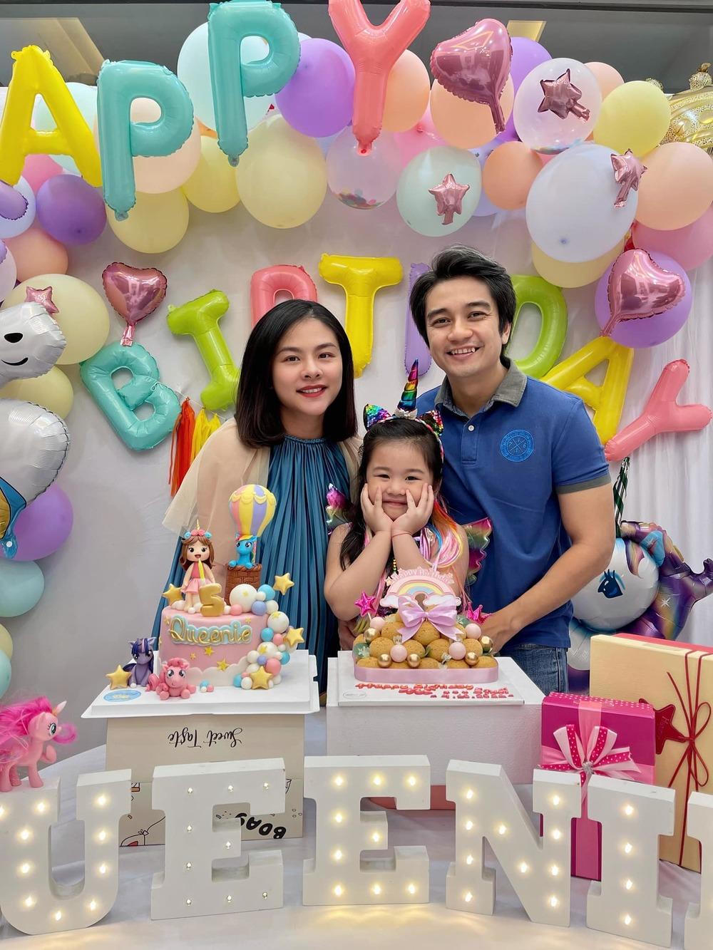  Loạt sao Việt chúc mừng diễn viên Vân Trang hạ sinh cặp sinh đôi