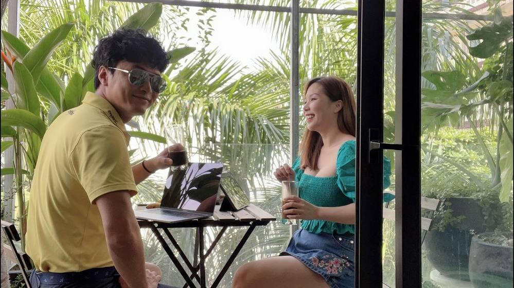 Hôn nhân ngọt ngào hạnh phúc của hai nam thần màn ảnh Việt