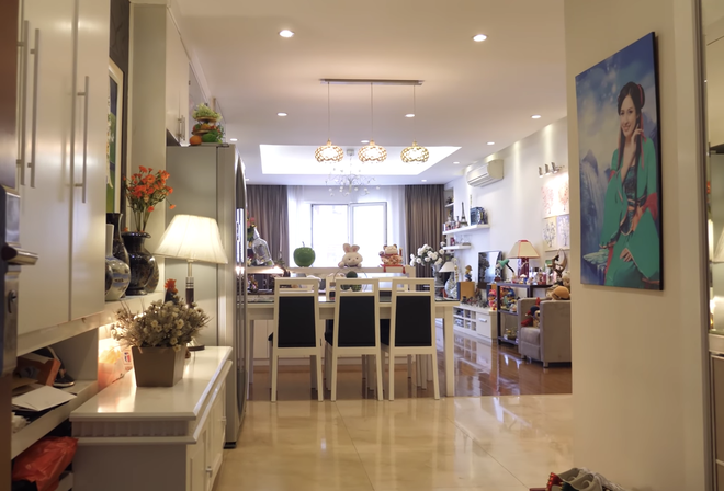 Căn hộ của hoa hậu Mai Phương Thuý đơn giản đến khó tin