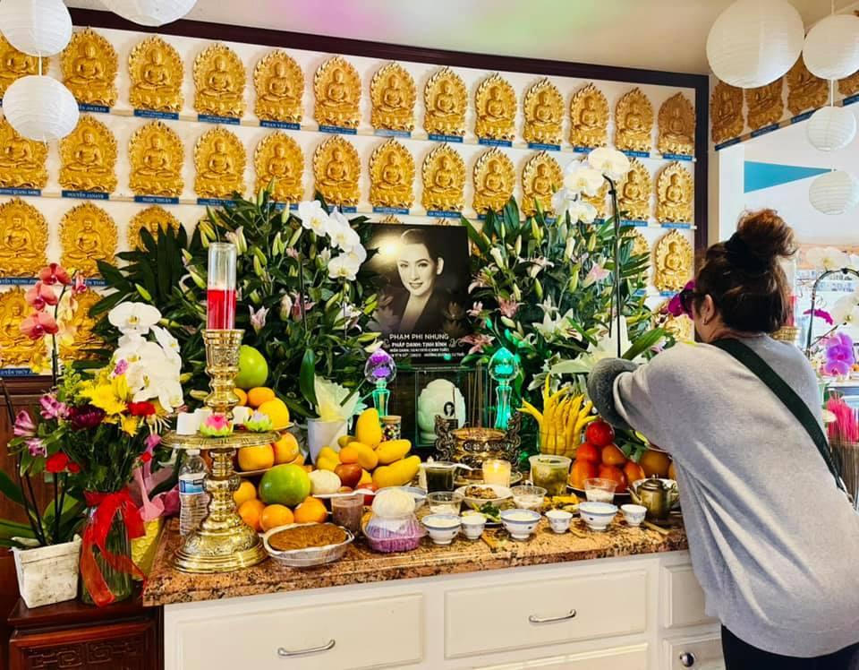 Thúy Nga chuyển tiền cho Wendy để thực hiện nguyện vọng của Phi Nhung