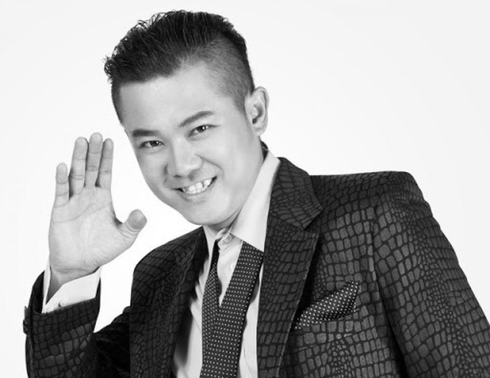 Bạn bè Vân Quang Long tụ họp đông đủ trong ngày giỗ sớm của cố ca sĩ tại Mỹ