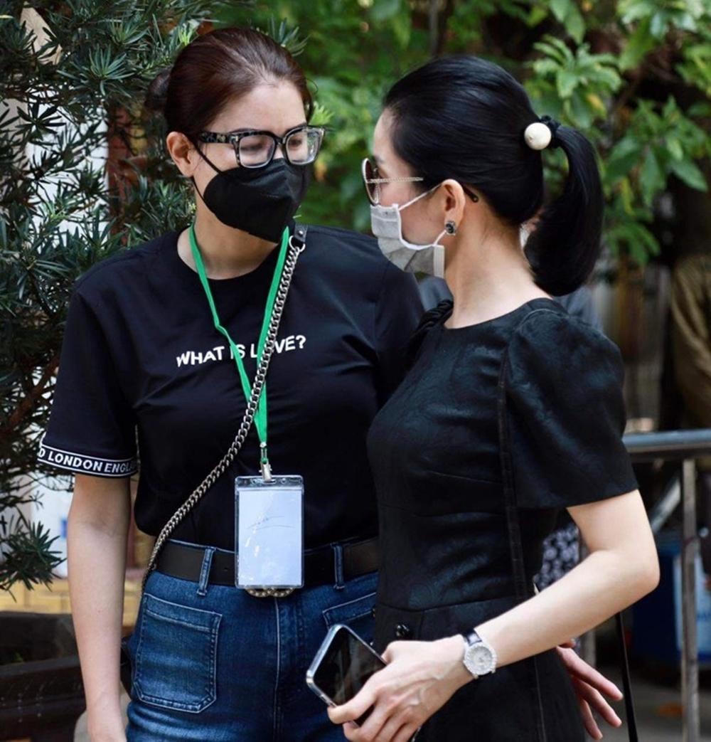 Khả Ngân thông báo về chuyện "đang yêu" Thanh Sơn, nhiều sao Việt đến viếng 49 ngày cố ca sĩ Phi Nhung