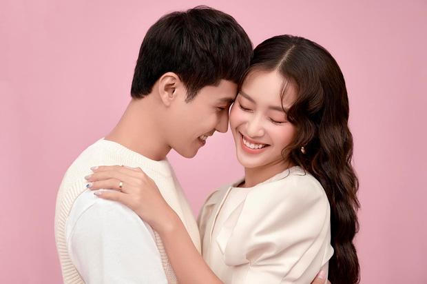 Khả Ngân thông báo về chuyện "đang yêu" Thanh Sơn, nhiều sao Việt đến viếng 49 ngày cố ca sĩ Phi Nhung